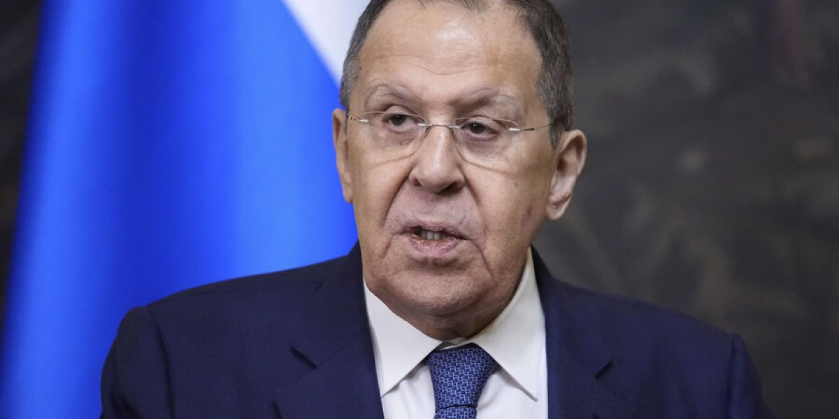 Лавров о протестах в Сербии: Россия призывает к диалогу и предостерегает от вмешательства Запада