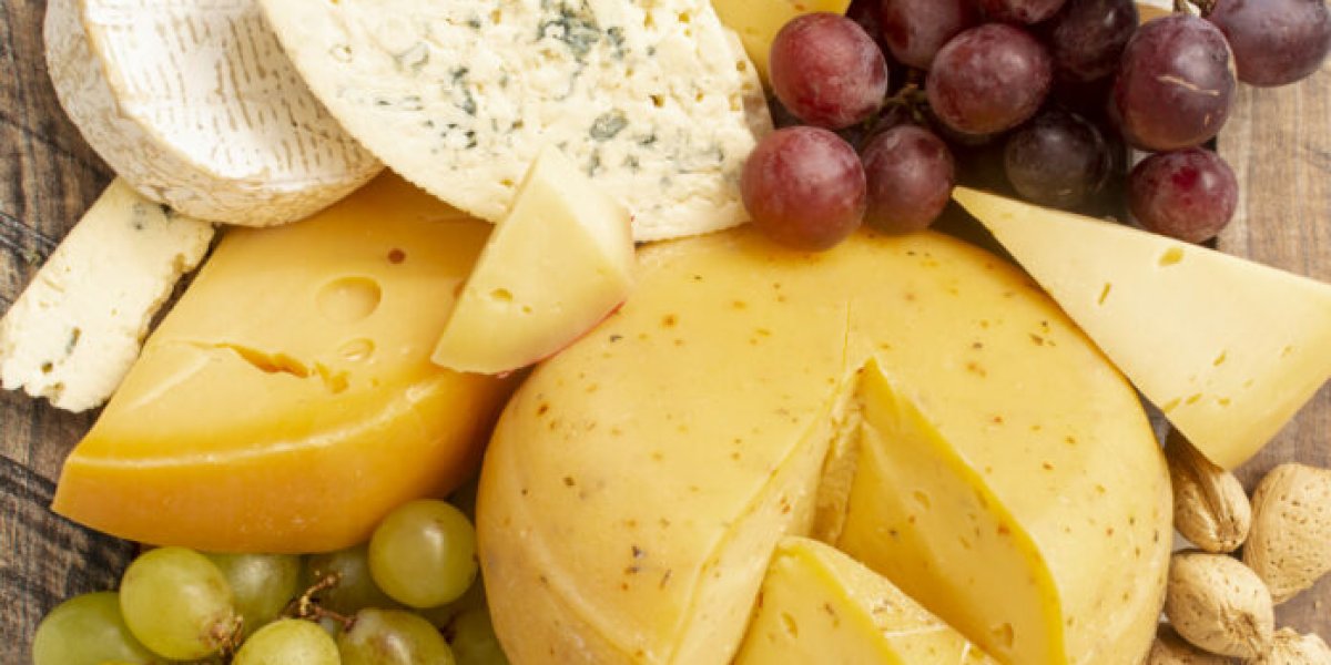 Дорожающему магазинному сыру нашли дешевую альтернативу: простой рецепт от профессионала Дорожающему магазинному сыру нашли дешевую альтернативу: простой рецепт от профессионала